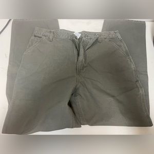 Carhartt pants, new condition, 40 waist.